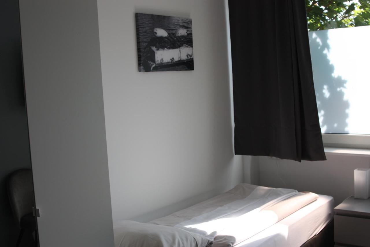 Ahoi-Gaestehaus Amburgo Esterno foto