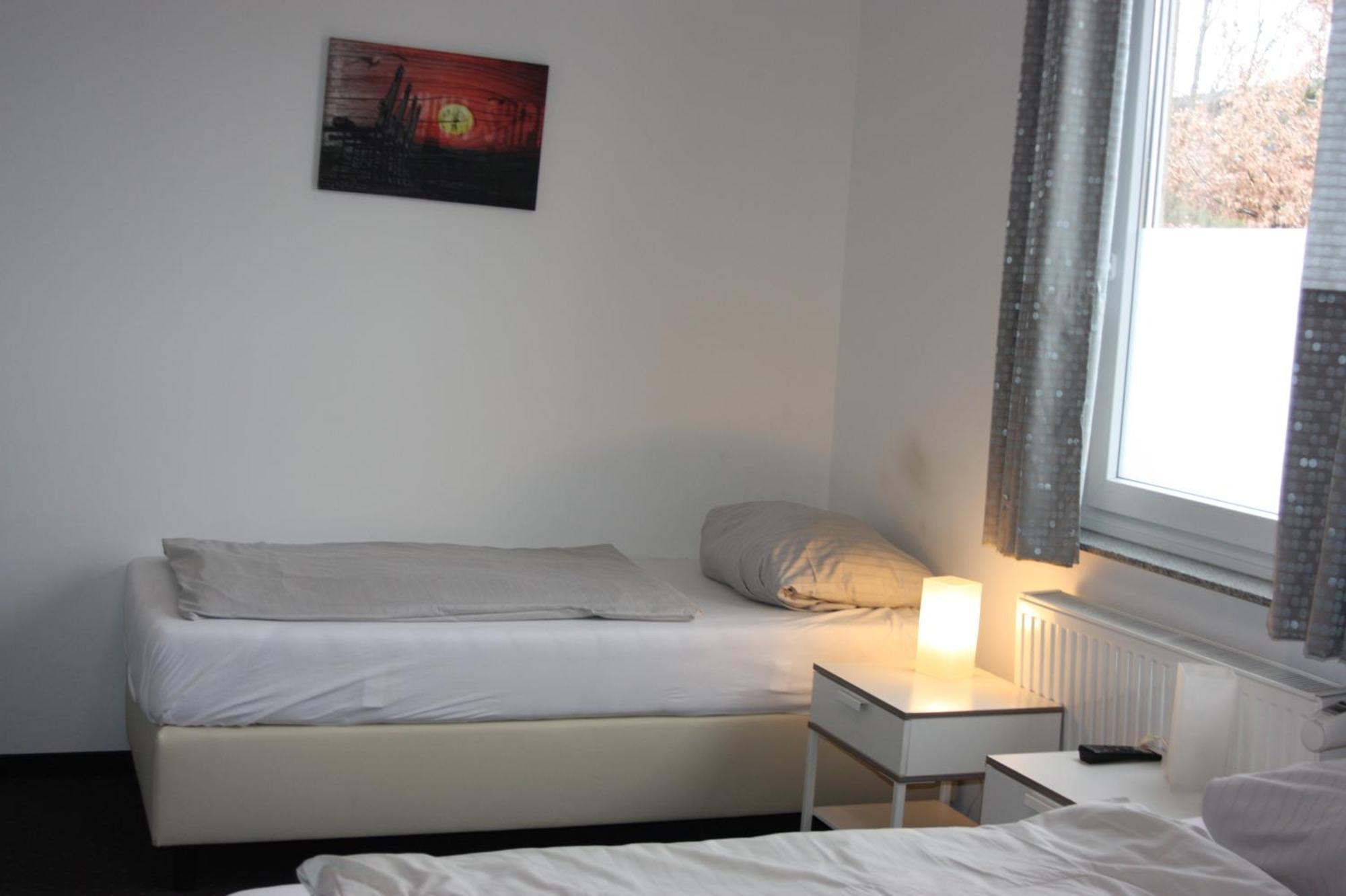 Ahoi-Gaestehaus Amburgo Esterno foto