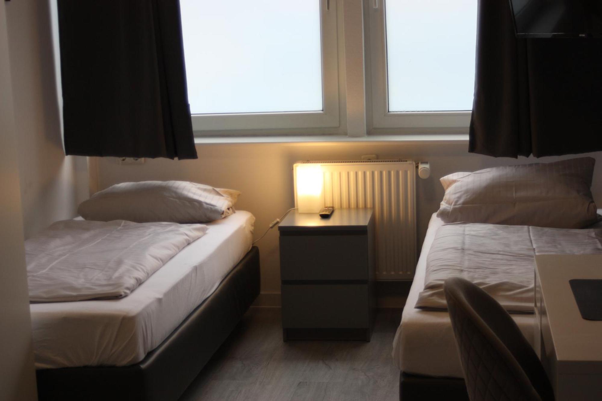 Ahoi-Gaestehaus Amburgo Esterno foto