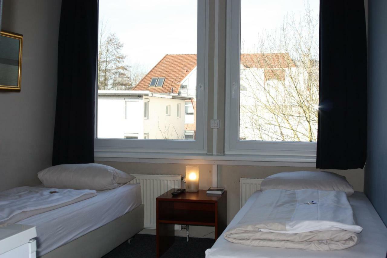 Ahoi-Gaestehaus Amburgo Esterno foto