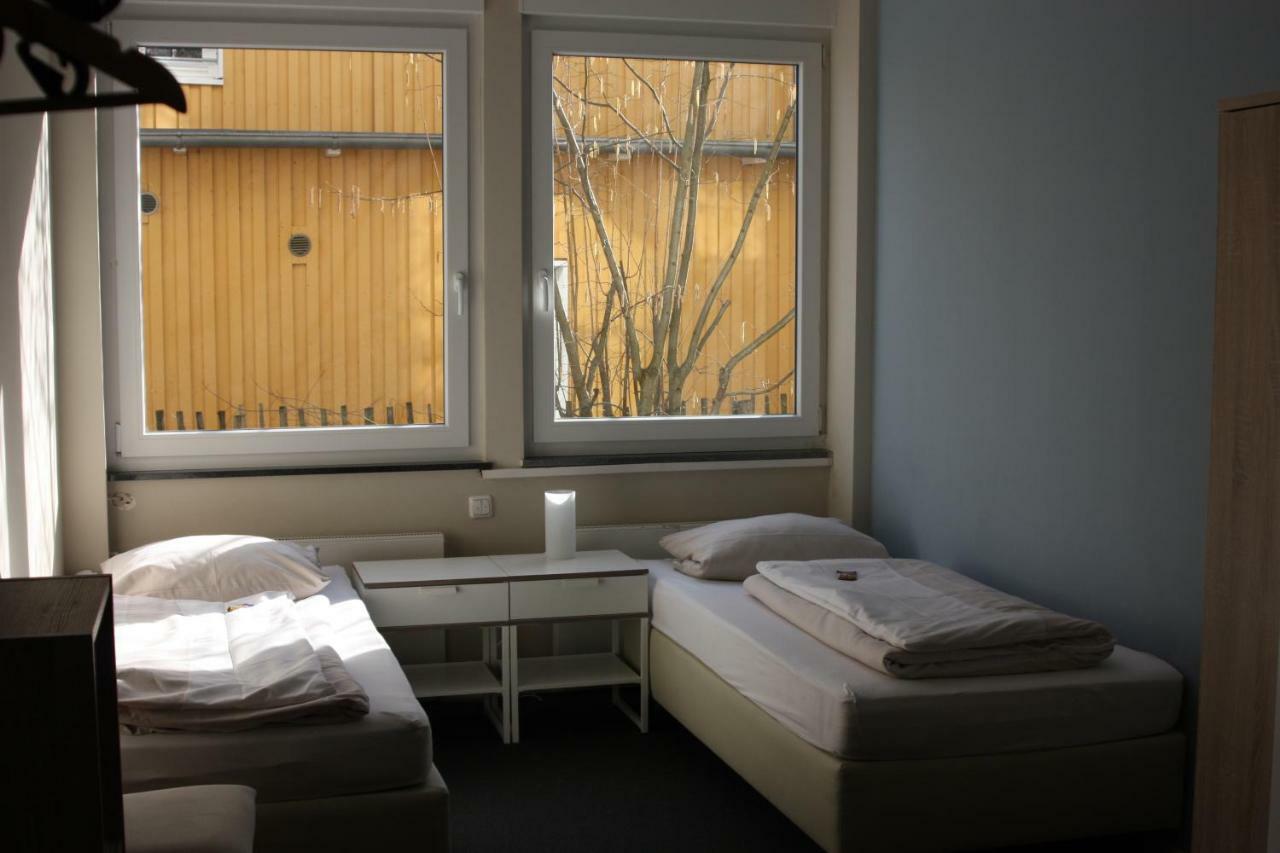 Ahoi-Gaestehaus Amburgo Esterno foto